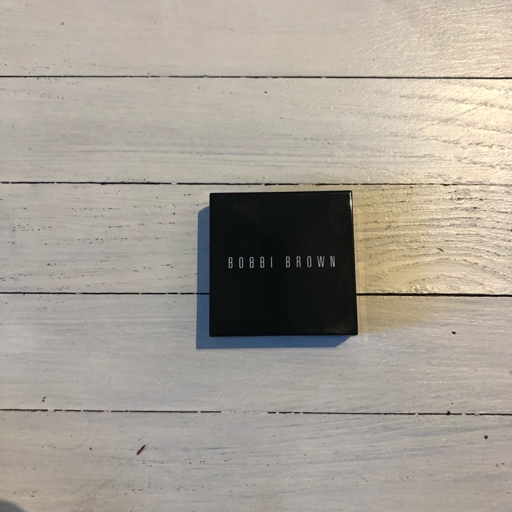 Bobbi Brown eyeshadow